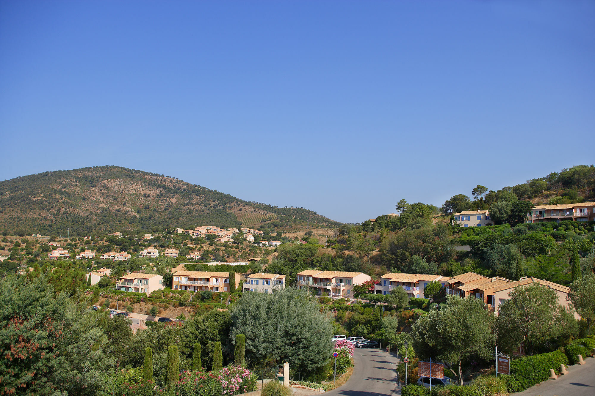 Residence Pierre & Vacances Les Terrasses Des Issambres Les Issambres Dış mekan fotoğraf