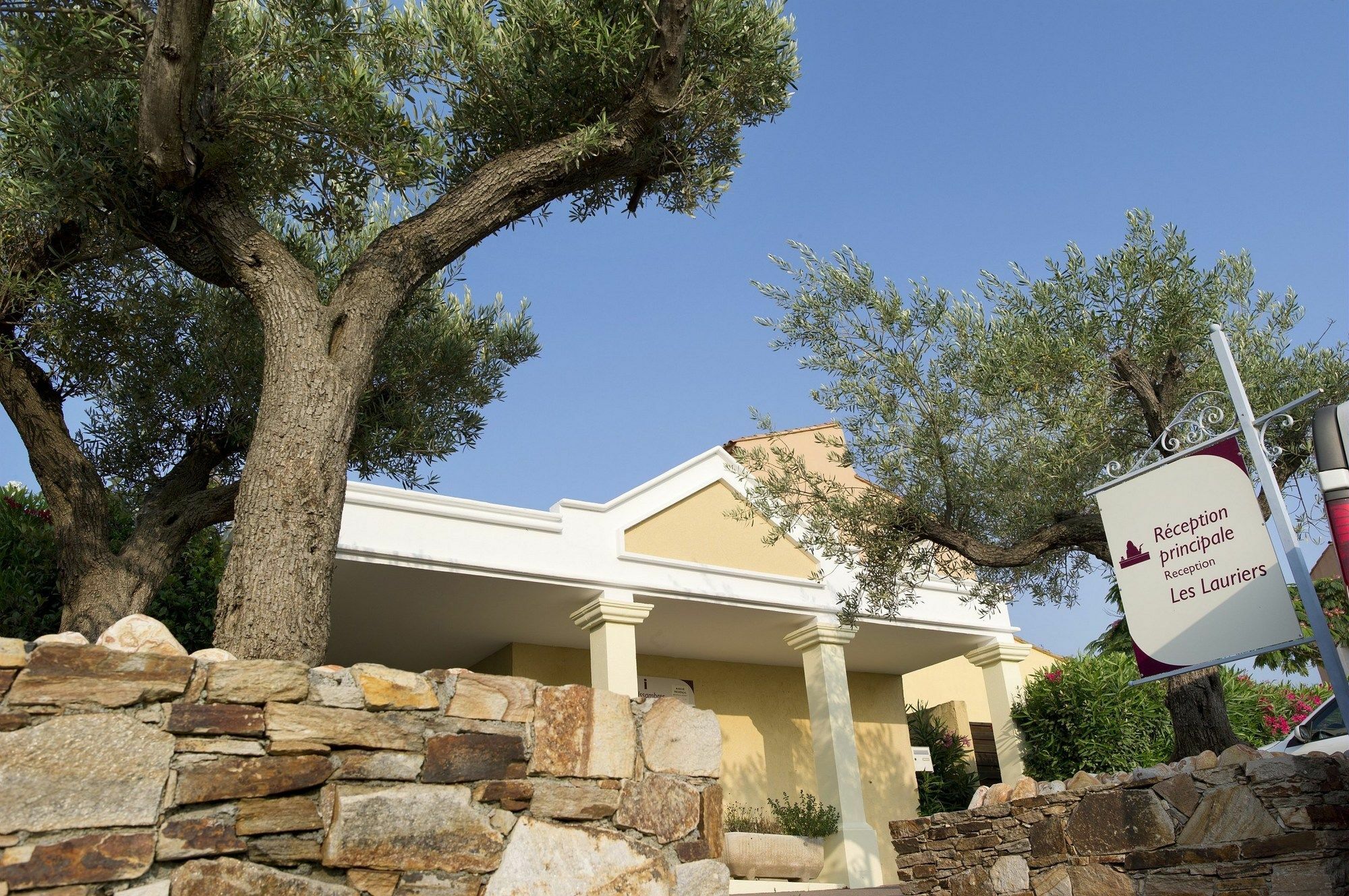 Residence Pierre & Vacances Les Terrasses Des Issambres Les Issambres Dış mekan fotoğraf