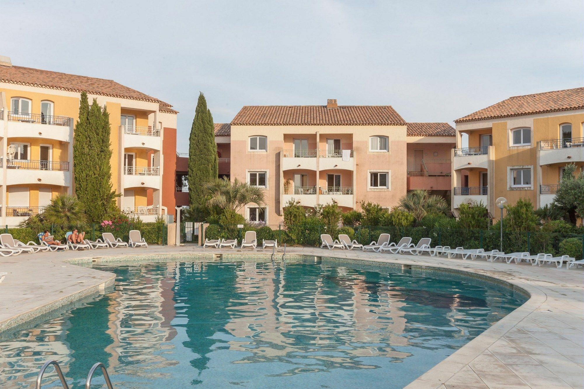 Residence Pierre & Vacances Les Terrasses Des Issambres Les Issambres Dış mekan fotoğraf